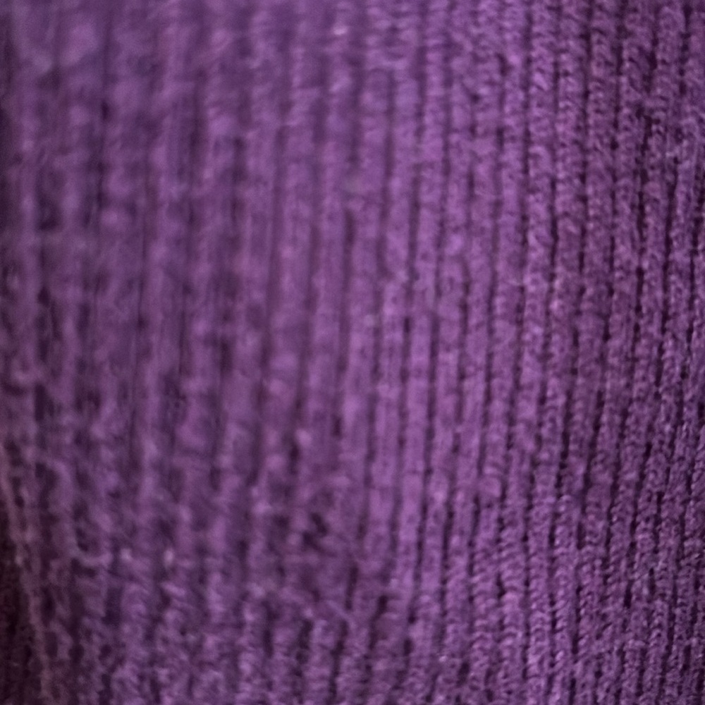 Kohl’s apartment nine extra large purple ribbed sweater with matching scarf - Picture 2 of 8